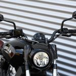 Make: Indian Model: Sport Chief Year: 2025, 2024, 2023 Remarks: Clutch lever, choose adjuster color Country of Manufacture: Germany Clutch Lever 2Stripes, 6x adjustable, wide lever, billet aluminum, Indian Chief Vintage, Chief Bobber Dark Horse 116, Chief Dark