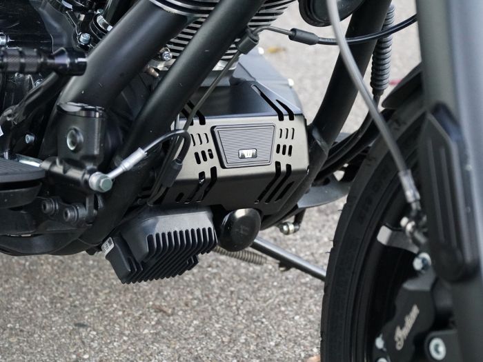 To clean up the front engine area and to protect sensitive engine parts we developed this stainless steel front engine cover
Visual enhancement of the bike, eliminating the cluttered OE look. 
Easy to install and remove.
Made from stainless steel and black powder coated with black satin finish.
CNC machined Wunderkind-Custom billet aluminum logo, finished with BLACKPearl anodizing.
Kit includes engine cover, emblem, mounting brackets and small parts
Make: Indian
Model: Sport Chief
Year: 2024, 2023
Remarks: Black, Stainless Steel
Country of Manufacture: Germany
Front Engine Cover, stainless steel, Indian Sport Chief